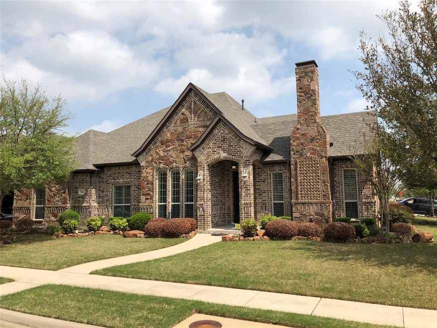 7900 Bentley Dr, North Richland Hills, TX 76182 - photo 1