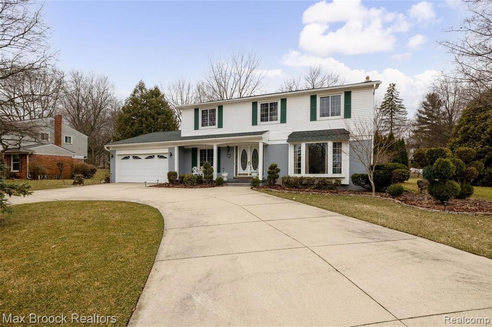 1574 Hunters Ridge-1.jpg