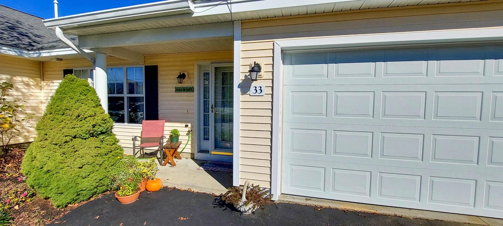 33 Macintosh Ln, Old Orchard Beach, ME 04064 - photo 1