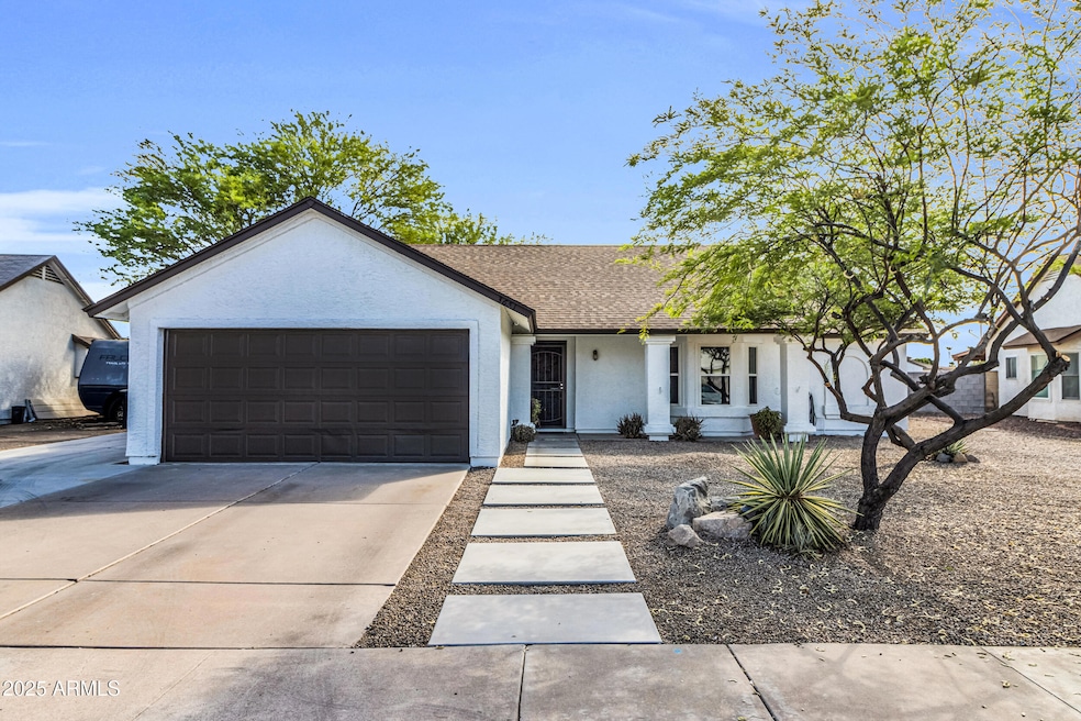 3651 W Fairview Ln, Chandler, AZ 85226 - photo 1