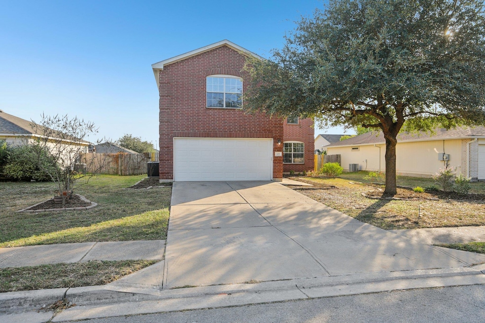 125 Phillips St, Hutto, TX 78634 - photo 1
