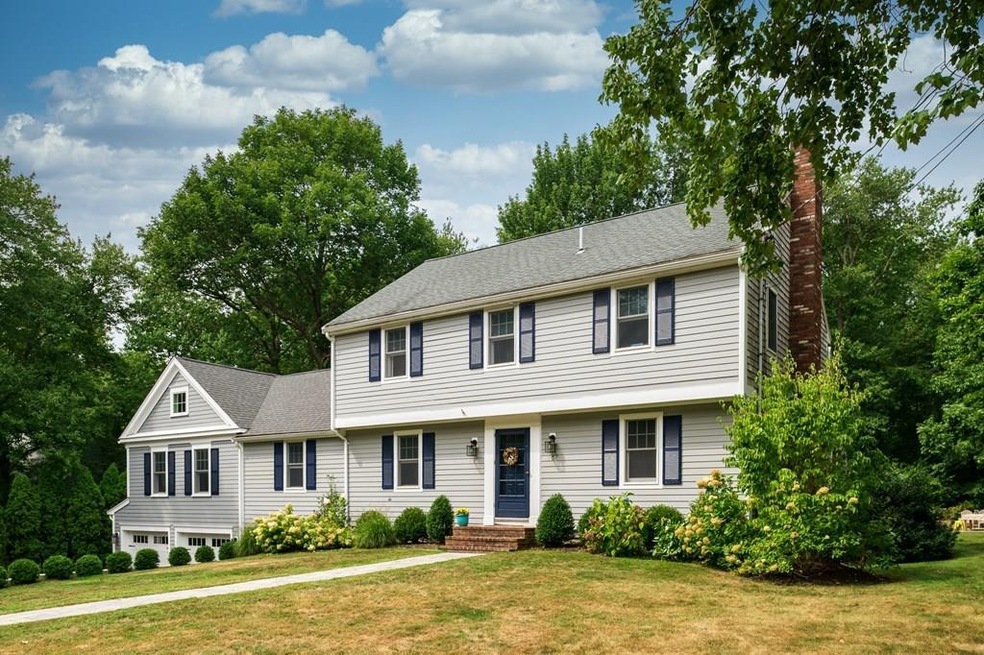 57 Ledgewood Dr, Cohasset, MA 02025 - photo 1