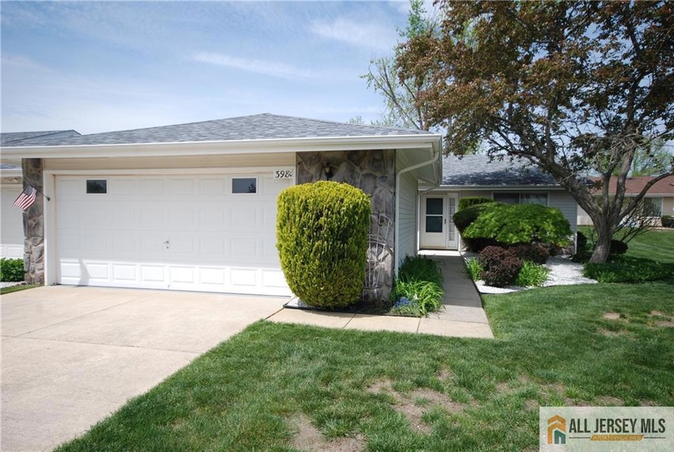 398A Fuchsia Plaza unit C, Monroe Township, NJ 08831 - photo 1