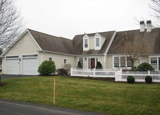 54 Fieldstone Dr, Pembroke, MA 02359 - photo 1