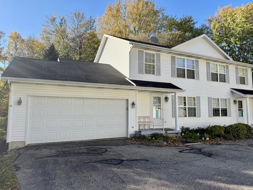 303 Wiley Road, Douglas Cove