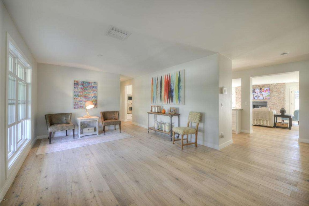 3721 E Meadowbrook Ave, Phoenix, AZ 85018 - photo 1