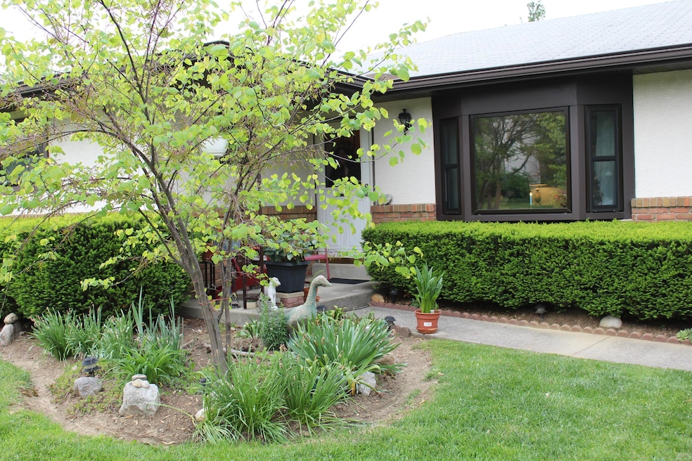 1500 Francisco Road 168