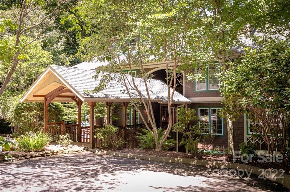 320 Creekside Way unit A-201, Burnsville, NC 28714 - photo 1