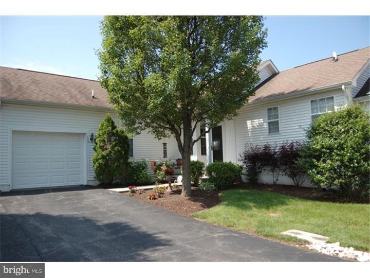 155 W Matthew Wood Way unit 64, Glen Mills, PA 19342 - photo 1