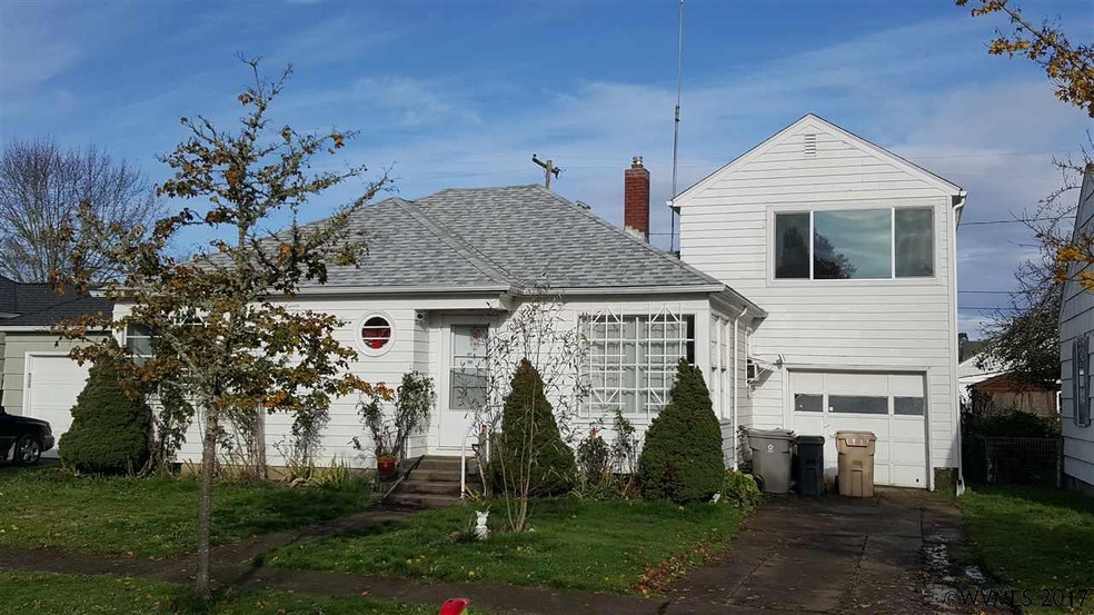 1029 14th Ave SW, Albany, OR 97321 - photo 1
