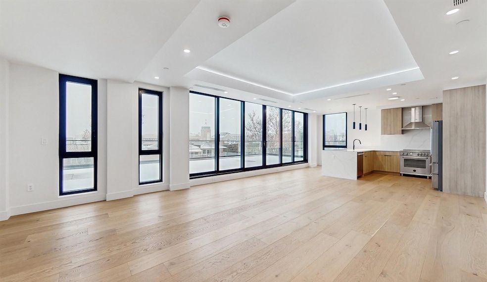 32-57 38th St unit PENTHOUSE, Astoria, NY 11103 - photo 1