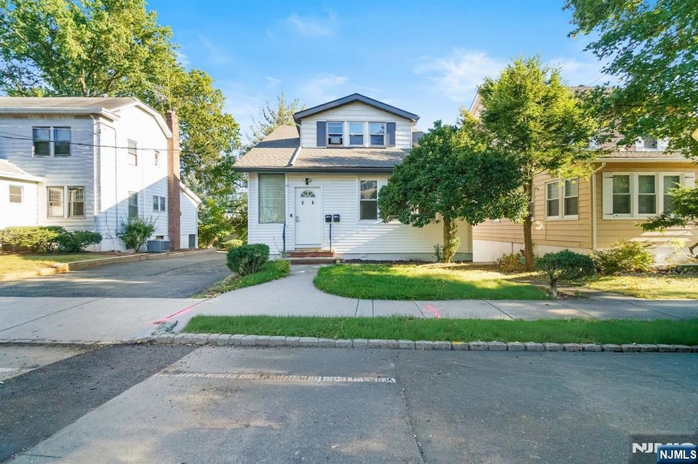 26 Van Ness Terrace, Maplewood, NJ 07040 - photo 1