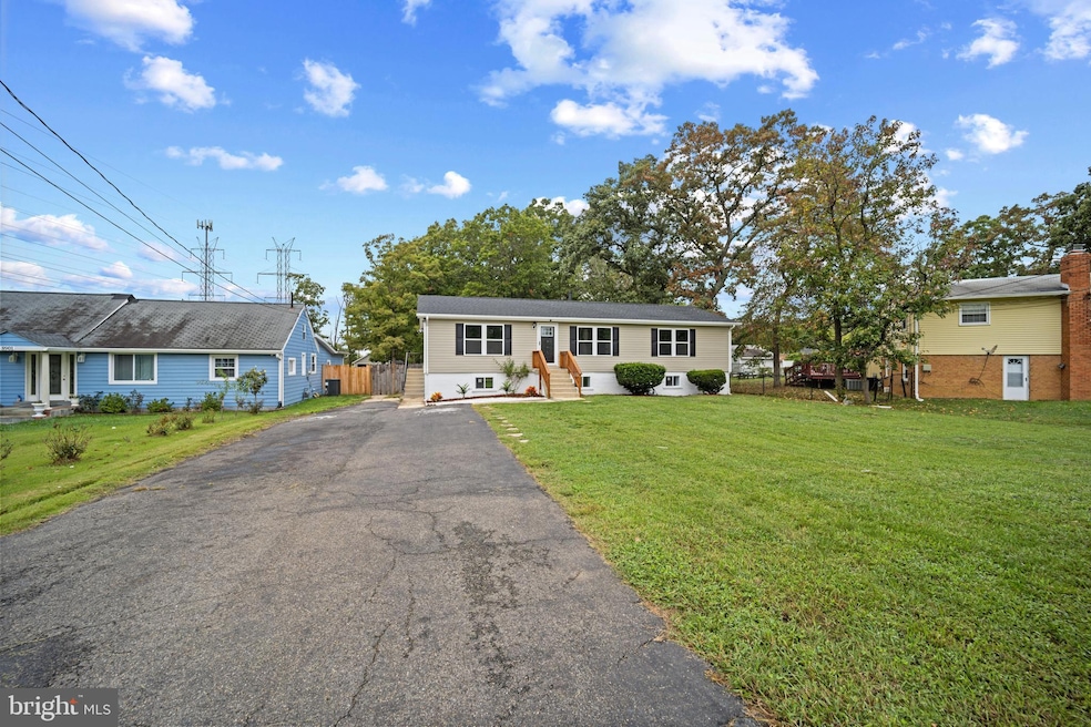 8815 Allentown Rd, Fort Washington, MD 20744 - photo 1