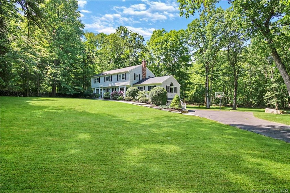 Welcome to 10 Adams Way, Weston, Connecticut!