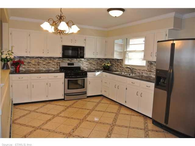 unlisted-address, Waterbury, CT 06710 - photo 1