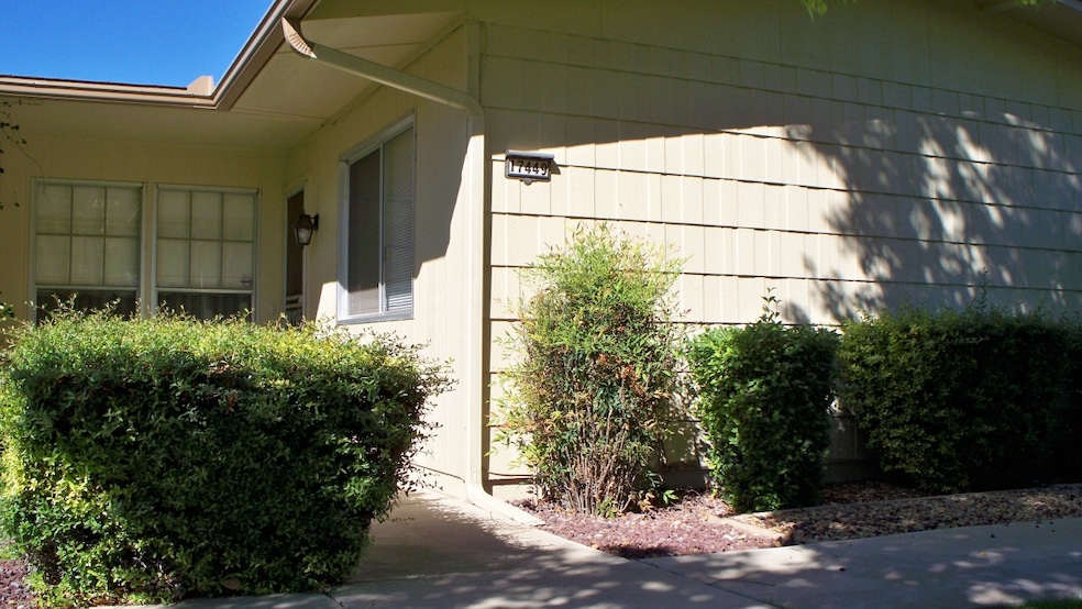 17449 N Boswell Blvd, Sun City, AZ 85373 - photo 1