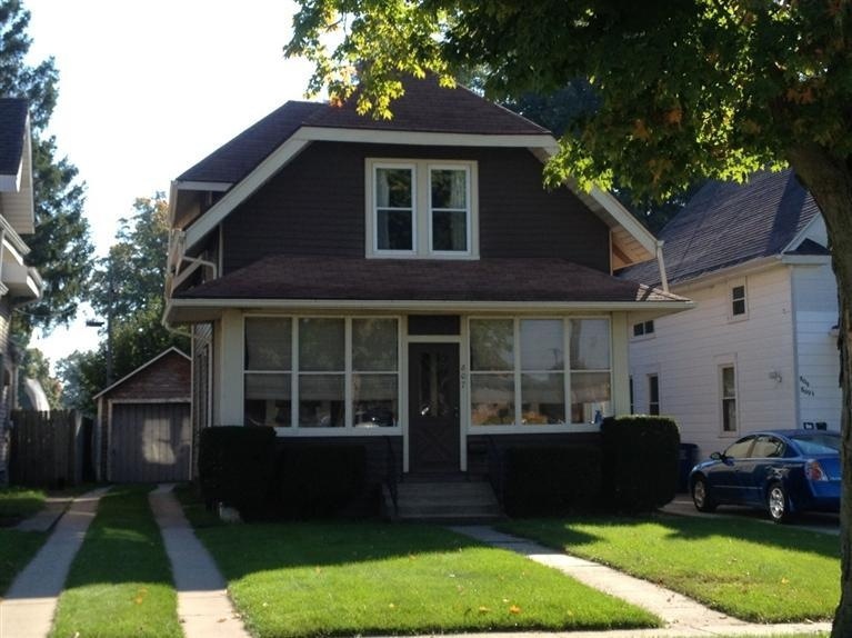 807 F St, La Porte, IN 46350 - photo 1