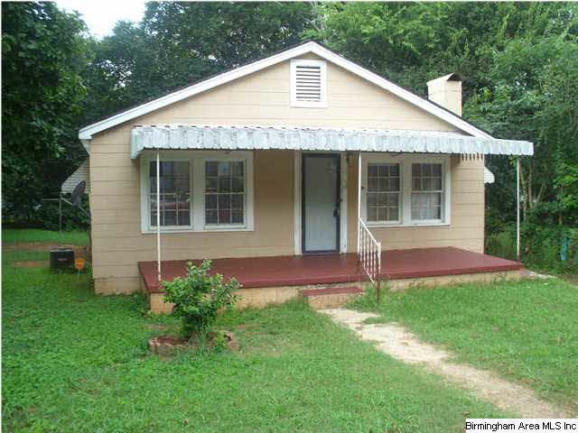ONE LEVEL WITH A COVERED FRONT PORCH