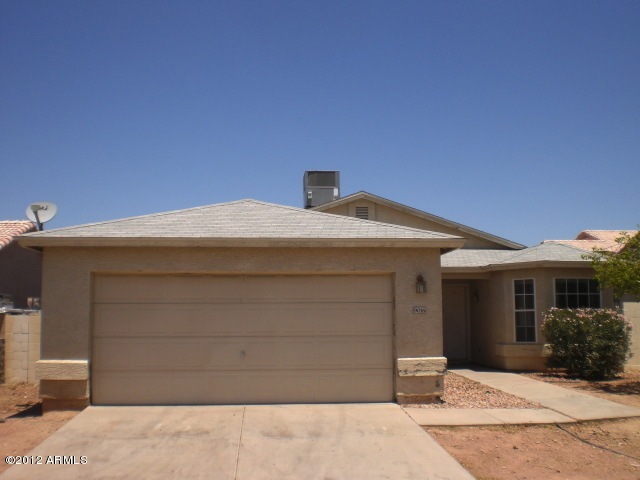 023-156674 front center