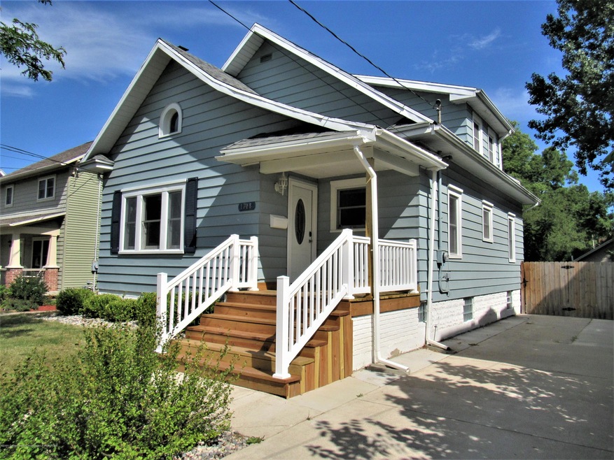 Exterior Front