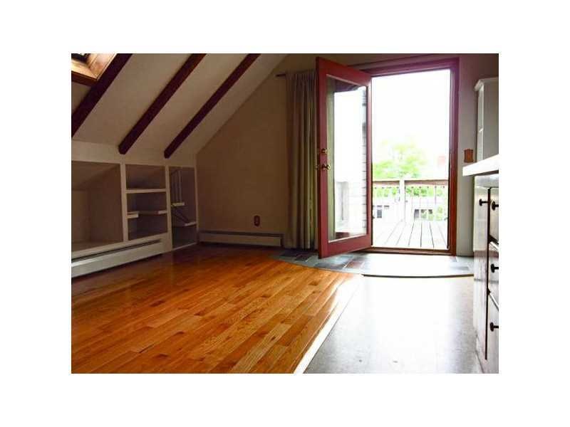 16 Channing St, Newport, RI 02840 - photo 1