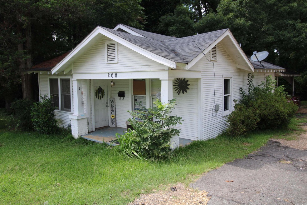 208 W Vine St, Sheridan, AR 72150 - photo 1