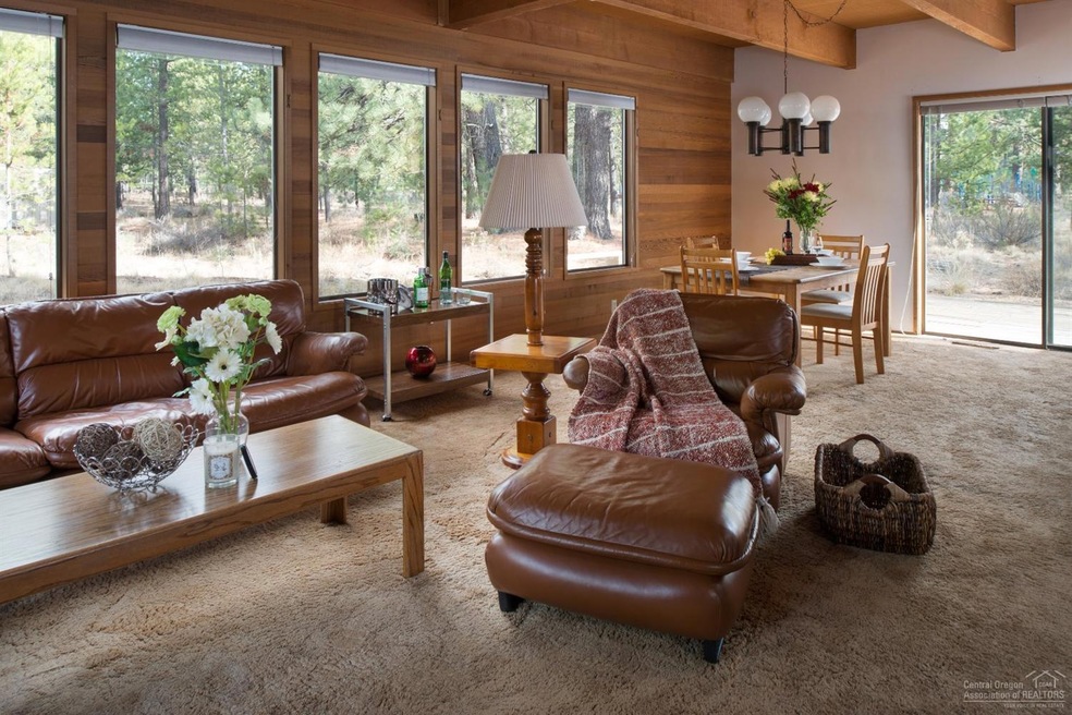 10 NW Hood Place, Bend, OR 97701 - photo 1