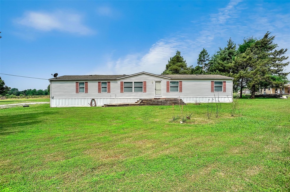 249 Gun Club Rd, Denison, TX 75021 - photo 1