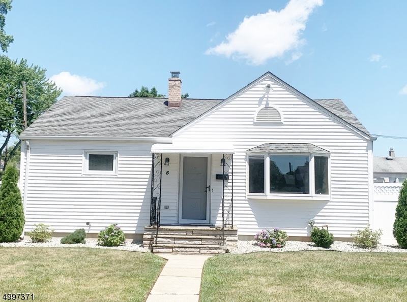 5 Lupine Way, Clark, NJ 07066 - photo 1