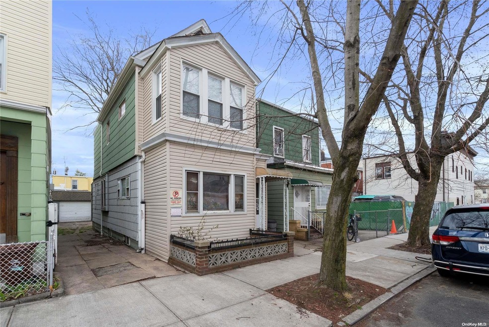 80-14 88th Rd, Woodhaven, NY 11421 - photo 1