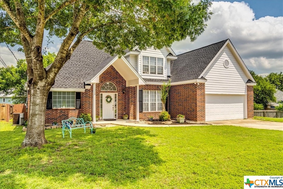 1905 Lancaster St, San Marcos, TX 78666 - photo 1