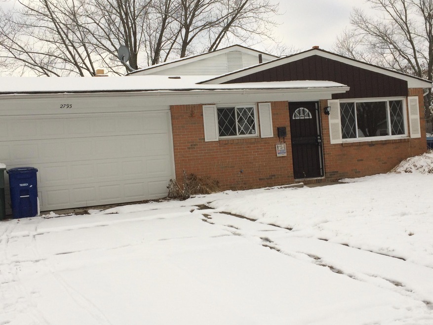 2793 Moundcrest St, Columbus, OH 43232 - photo 1