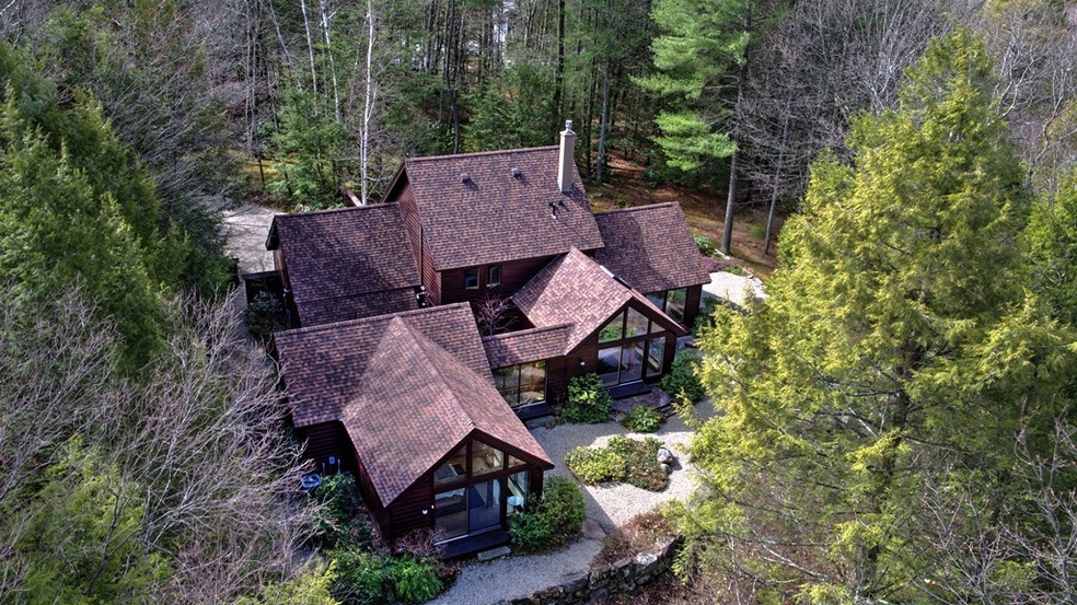 23 N Bears Den Dr, Sunderland, MA 01375 - photo 1