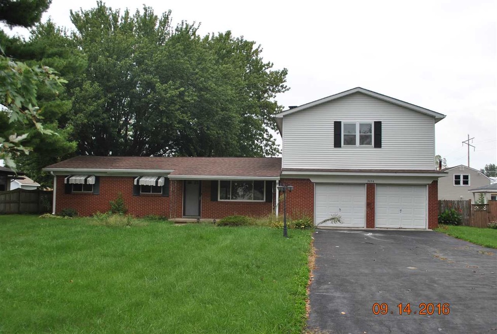 2056 E Kelley Rd, Frankfort, IN 46041 - photo 1