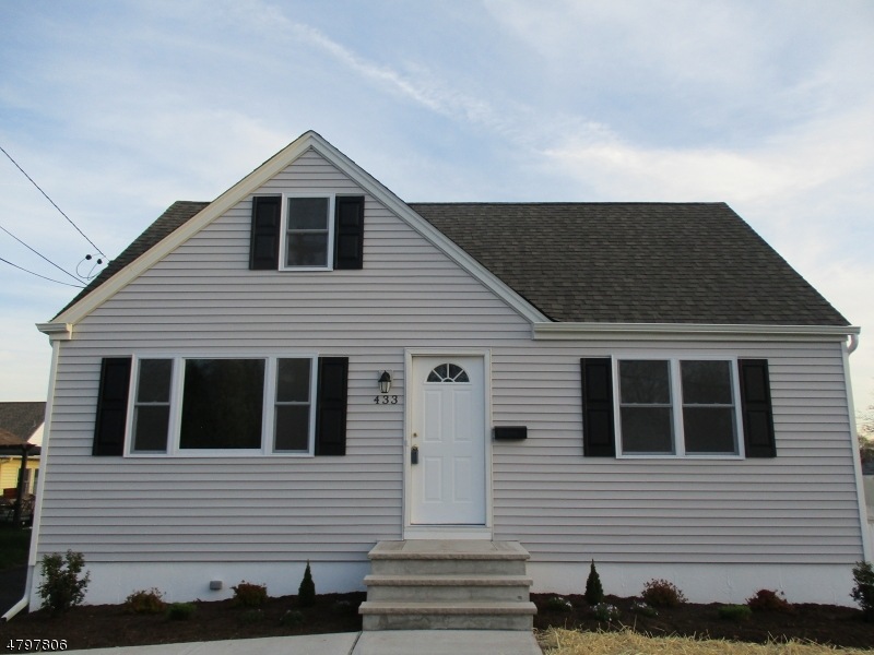 433 White Ave, Manville, NJ 08835 - photo 1