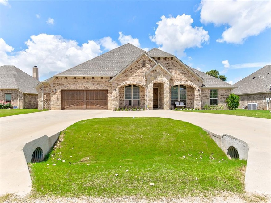 2814 Willow Ridge Cir, Granbury, TX 76049 - photo 1