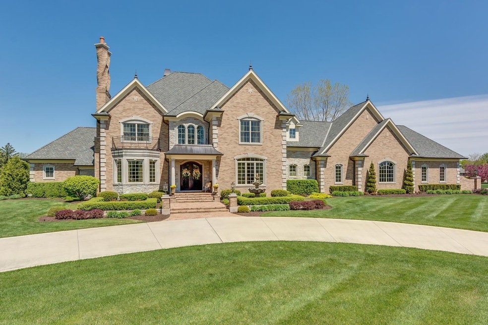 17387 Dublin Dr, Granger, IN 46530 - photo 1