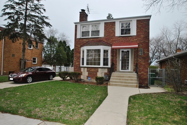 1000 Hull Ave, Westchester, IL 60154 - photo 1