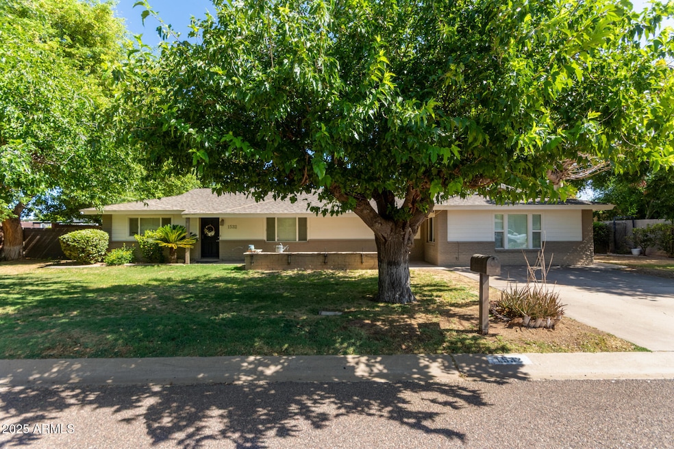 1532 W Loma Ln, Phoenix, AZ 85021 - photo 1