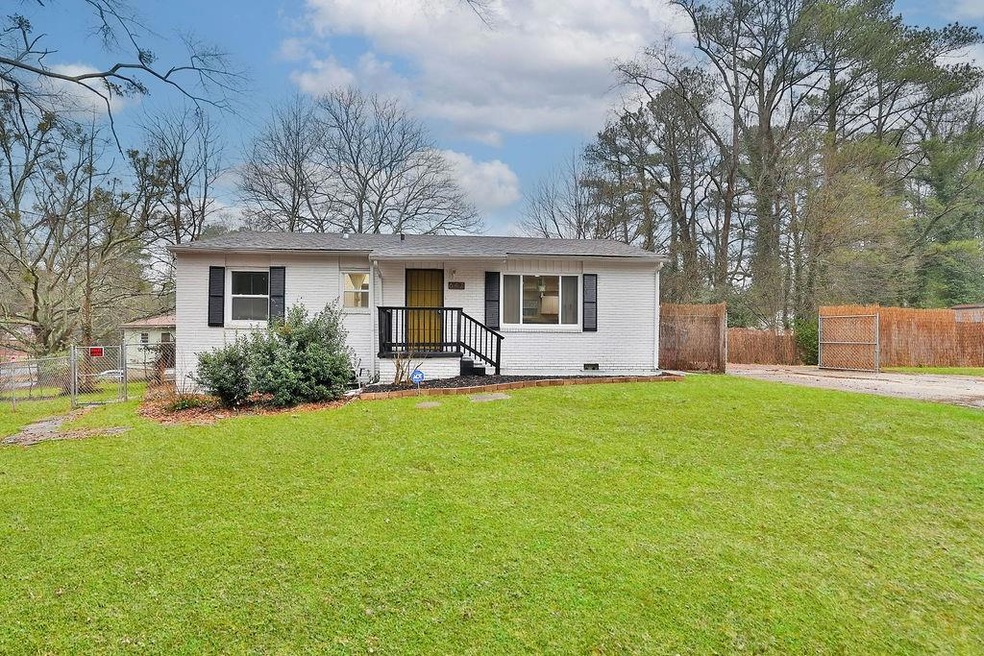 Sold $300,000 • Co-Listing Agent