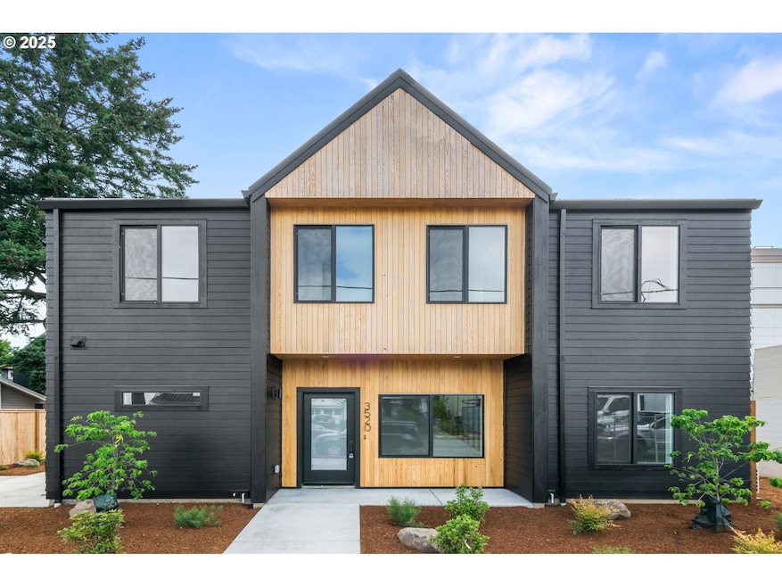 3520 NE 44th Ave, Portland, OR 97213 - photo 1