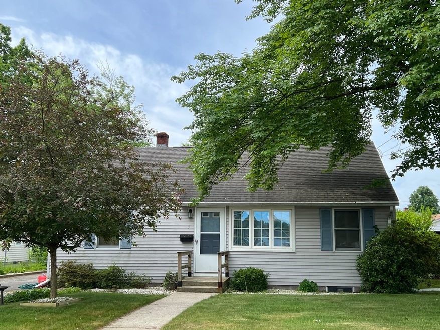 9 Marie St, Ludlow, MA 01056 - photo 1