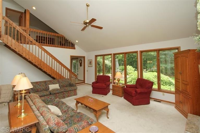 5655 Swallow Ave, Kalamazoo, MI 49009 - photo 1