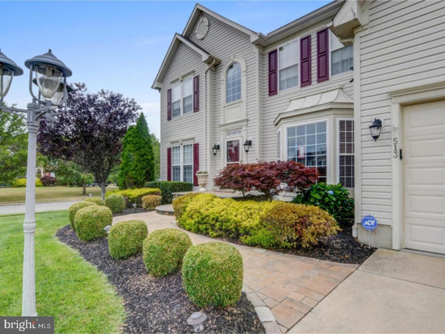 513 Maidstone Dr, Williamstown, NJ 08094 - photo 1
