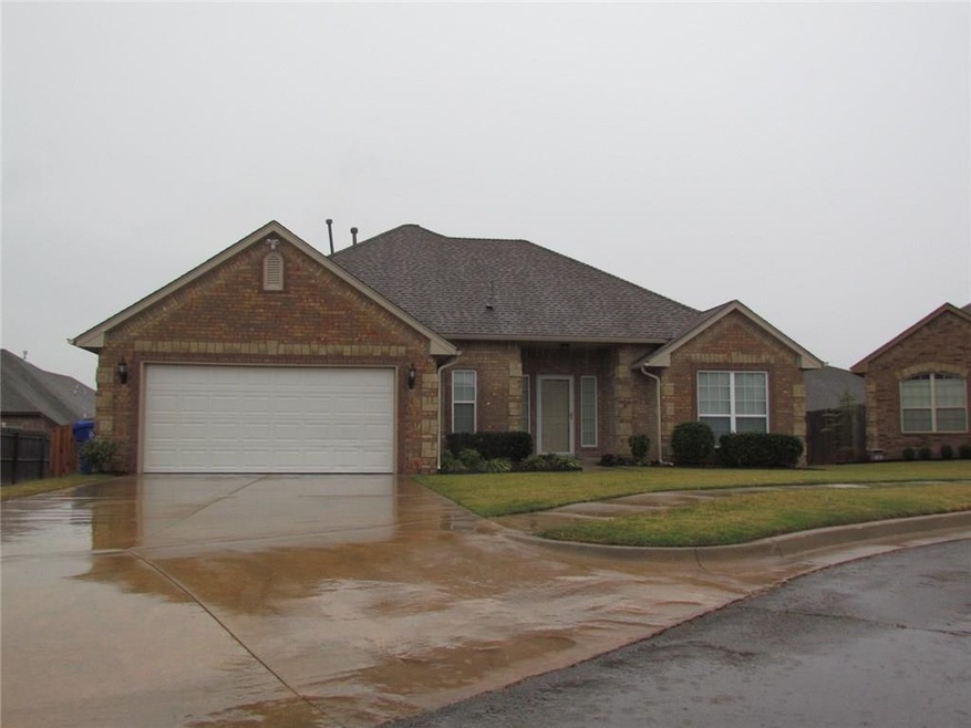 1108 Glen Eagles Ct, Norman, OK 73072 - photo 1