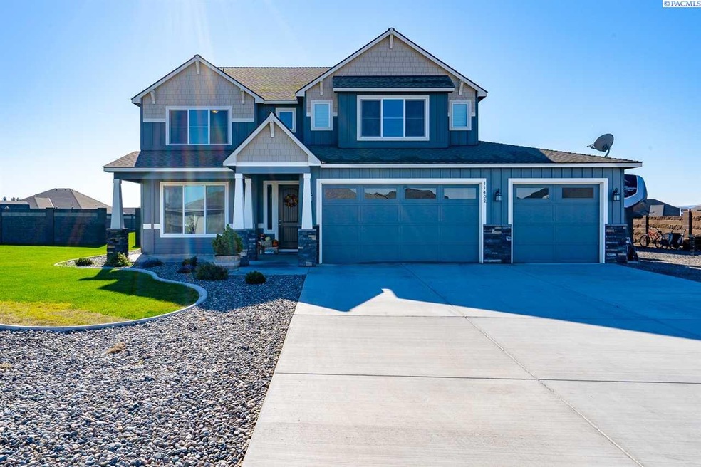 11402 Woodsman Dr, Pasco, WA 99301 - photo 1