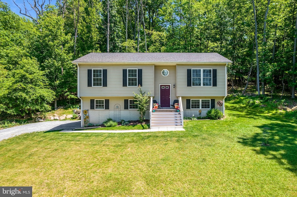 1624 Rolling Ln, Harpers Ferry, WV 25425 - photo 1