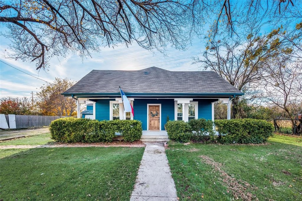 701 S Boyce Dr, Ennis, TX 75119 - photo 1