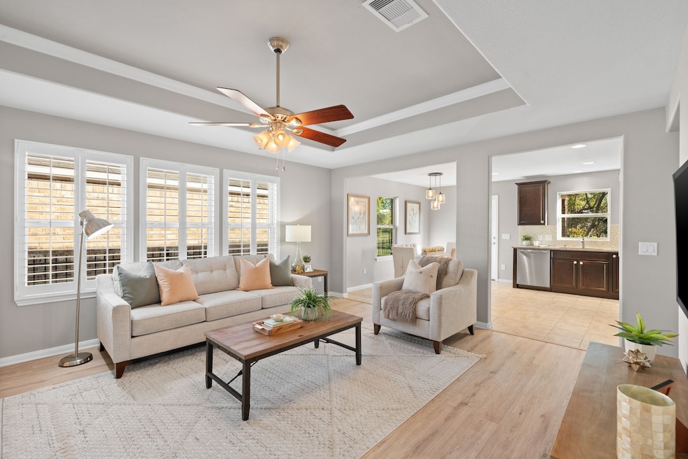 For Sale $275,000 • Co-Listing Agent