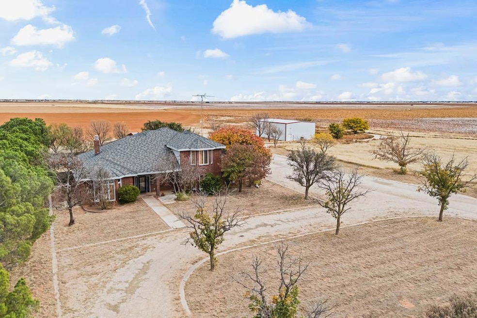 454 County Road 105, Seminole, TX 79360 - photo 1